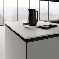 06-cucina-moderna-stratos-hpl-grigio_cemento-gesso_02